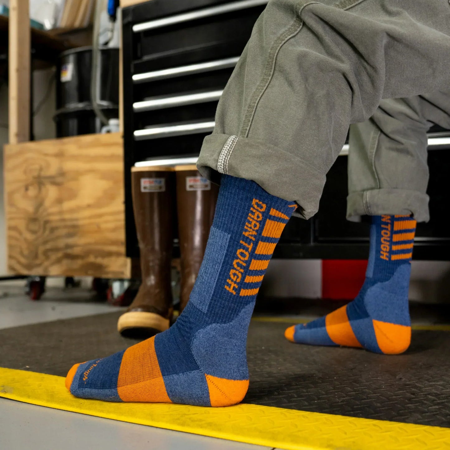 Men's Backbone Boot  Midweight Work Sock